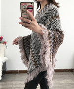 Zigzag fringe edge poncho